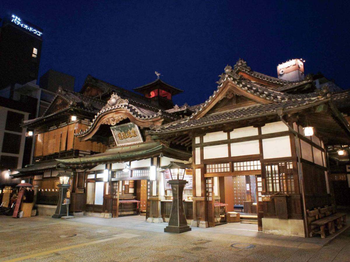 Hotel Ooedo Onsen Monogatari Dogo Matsuyama  Esterno foto