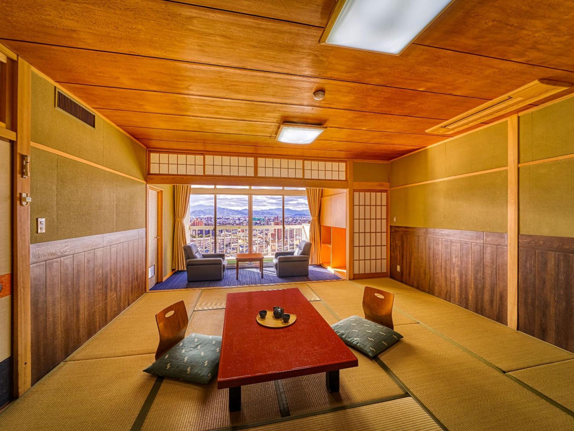 Hotel Ooedo Onsen Monogatari Dogo Matsuyama  Esterno foto