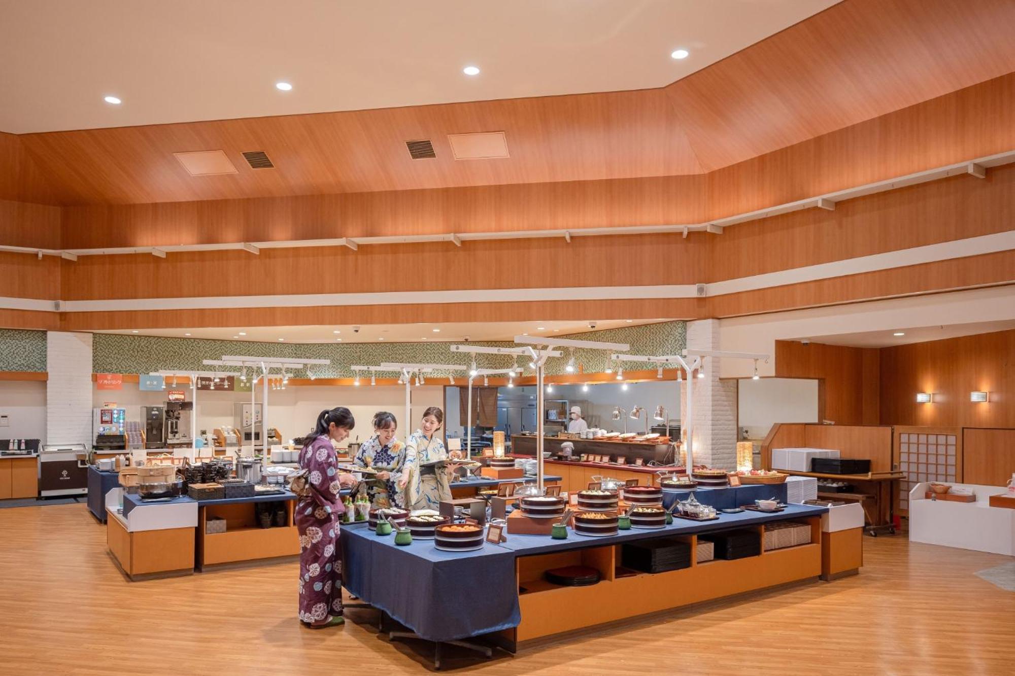 Hotel Ooedo Onsen Monogatari Dogo Matsuyama  Esterno foto